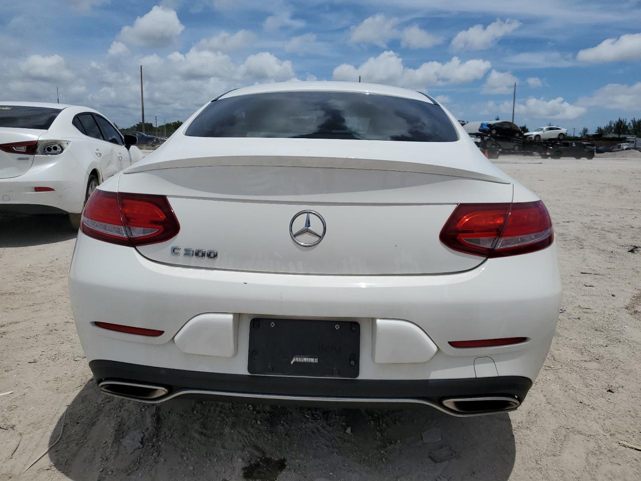 WDDWJ4JB1HF513271 2017 Mercedes-Benz C 300