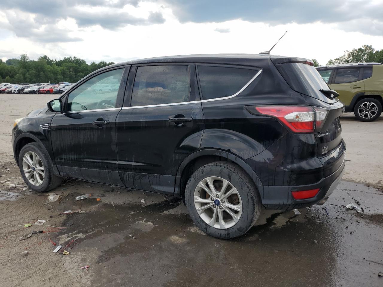 2017 Ford Escape Se vin: 1FMCU9GD4HUA69787