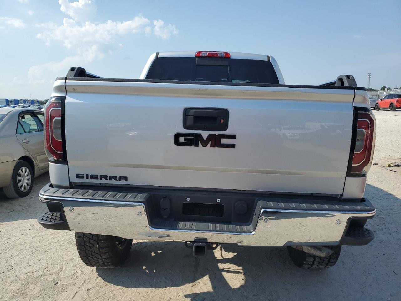 3GTU2NEC4HG311949 2017 GMC Sierra K1500 Slt