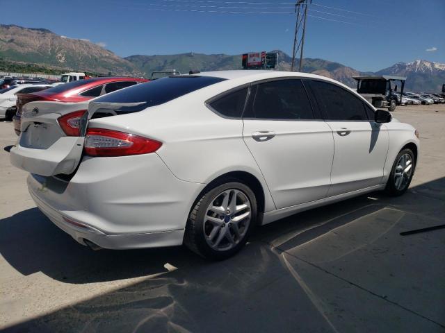 VIN 3FA6P0H79GR240137 2016 Ford Fusion, SE no.3