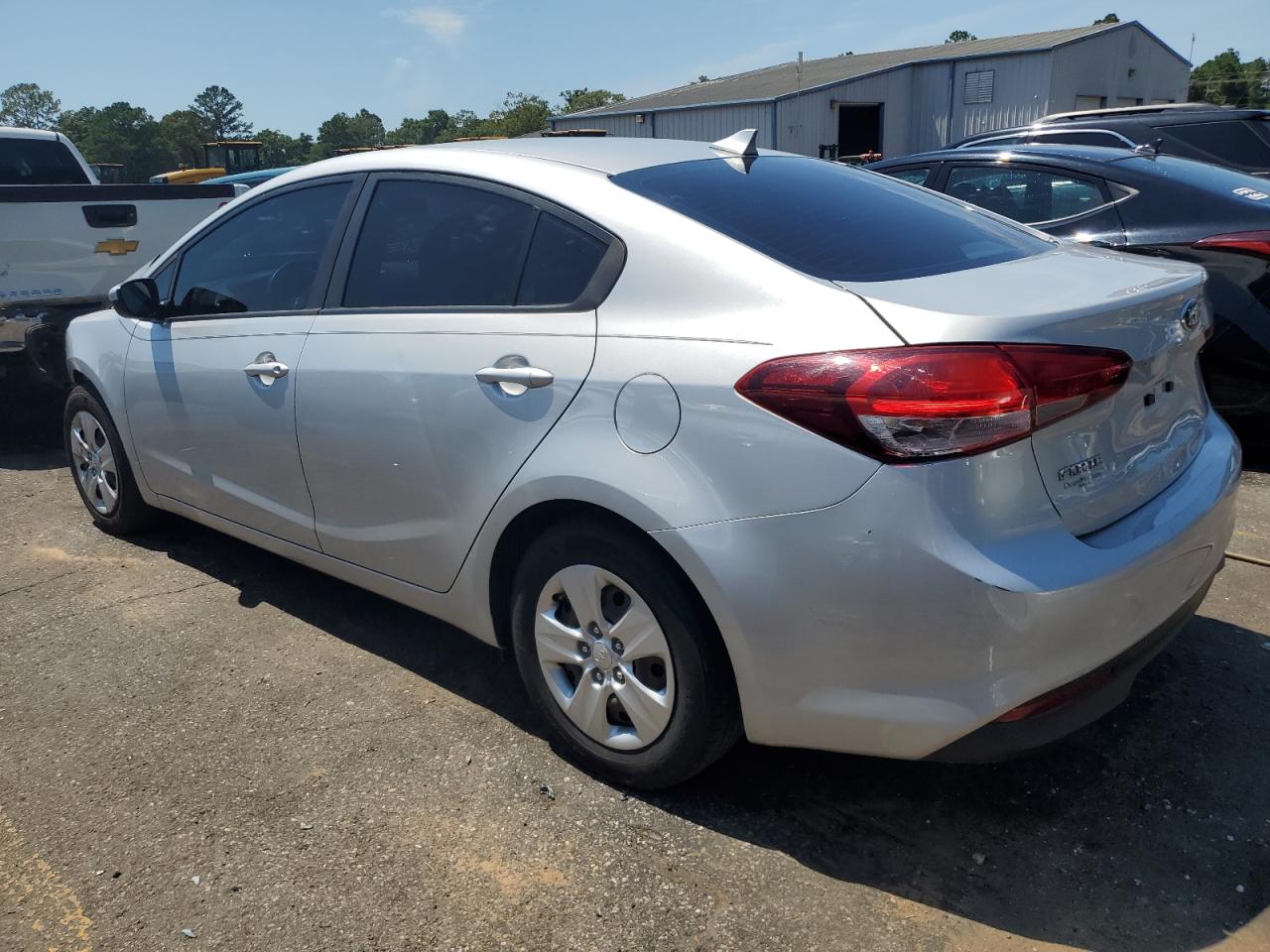 3KPFK4A73JE247609 2018 Kia Forte Lx