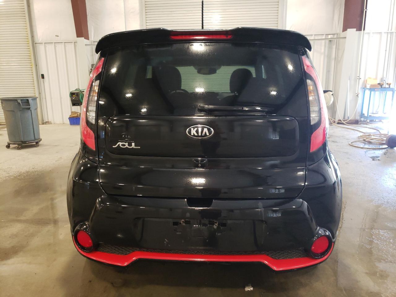 KNDJP3A58F7775710 2015 Kia Soul +