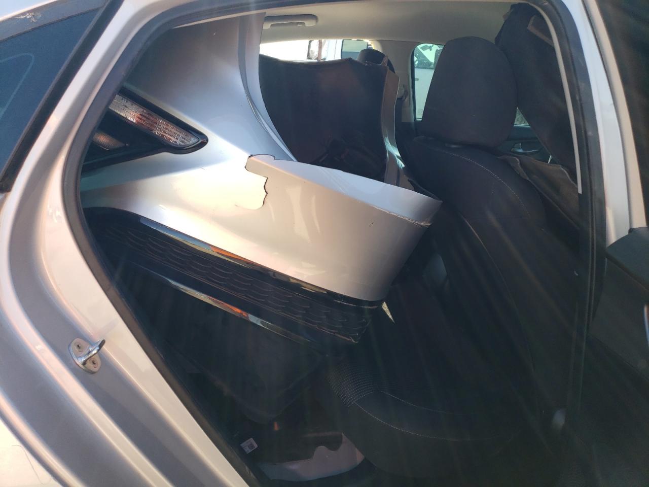 3KPF24AD8KE138215 2019 Kia Forte Fe