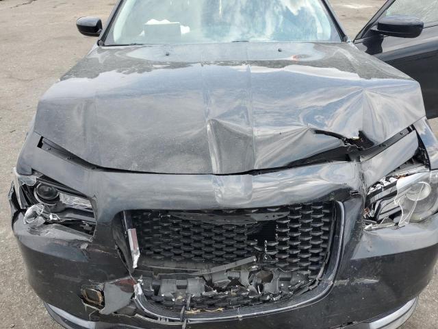 2C3CCAAGXKH651449 2019 Chrysler 300 Touring