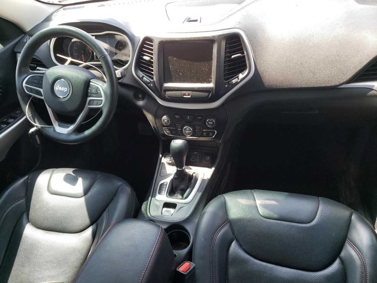 1C4PJMBB2HD230161 2017 Jeep Cherokee Trailhawk