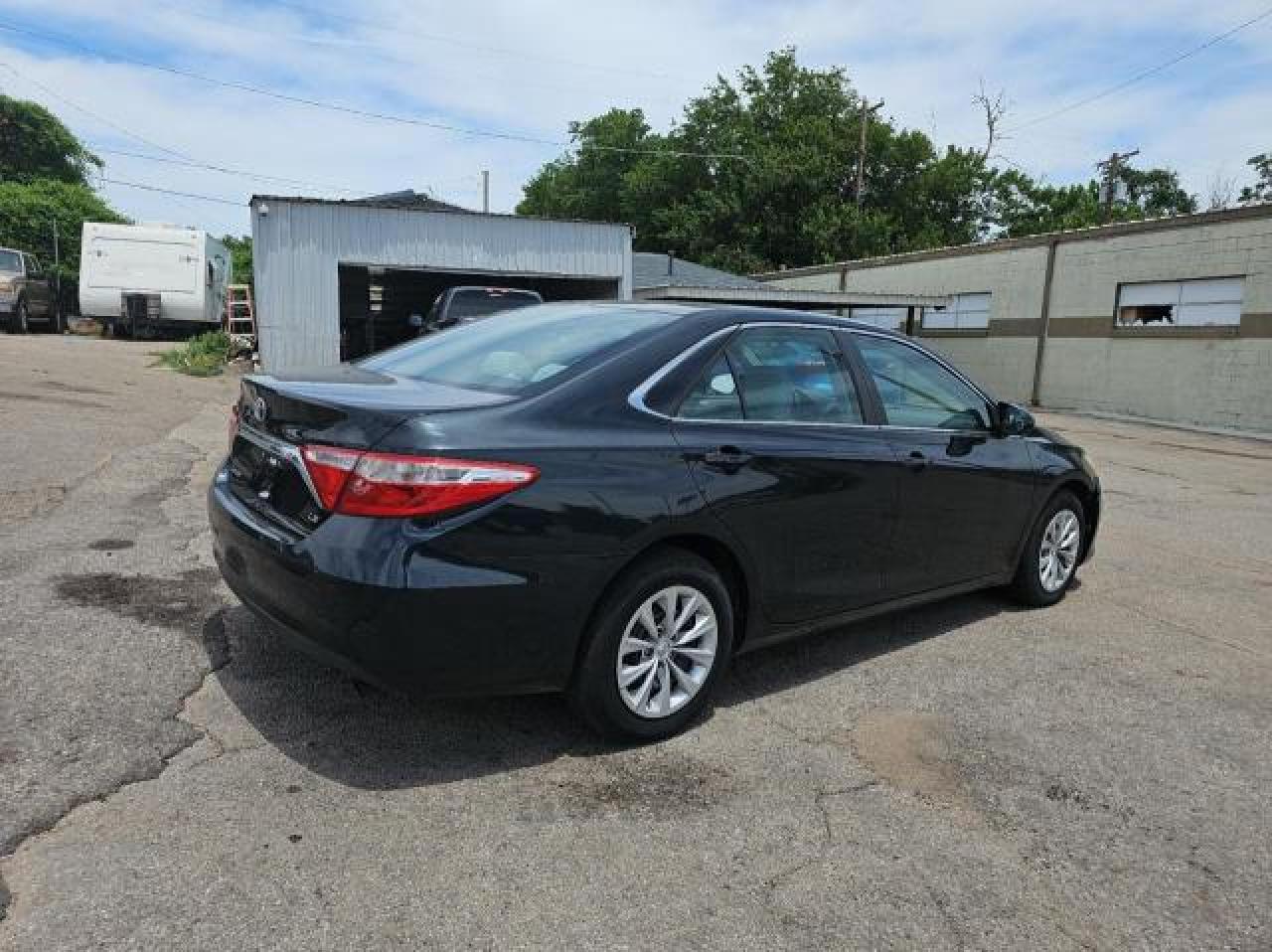 4T4BF1FK9FR450447 2015 Toyota Camry Le