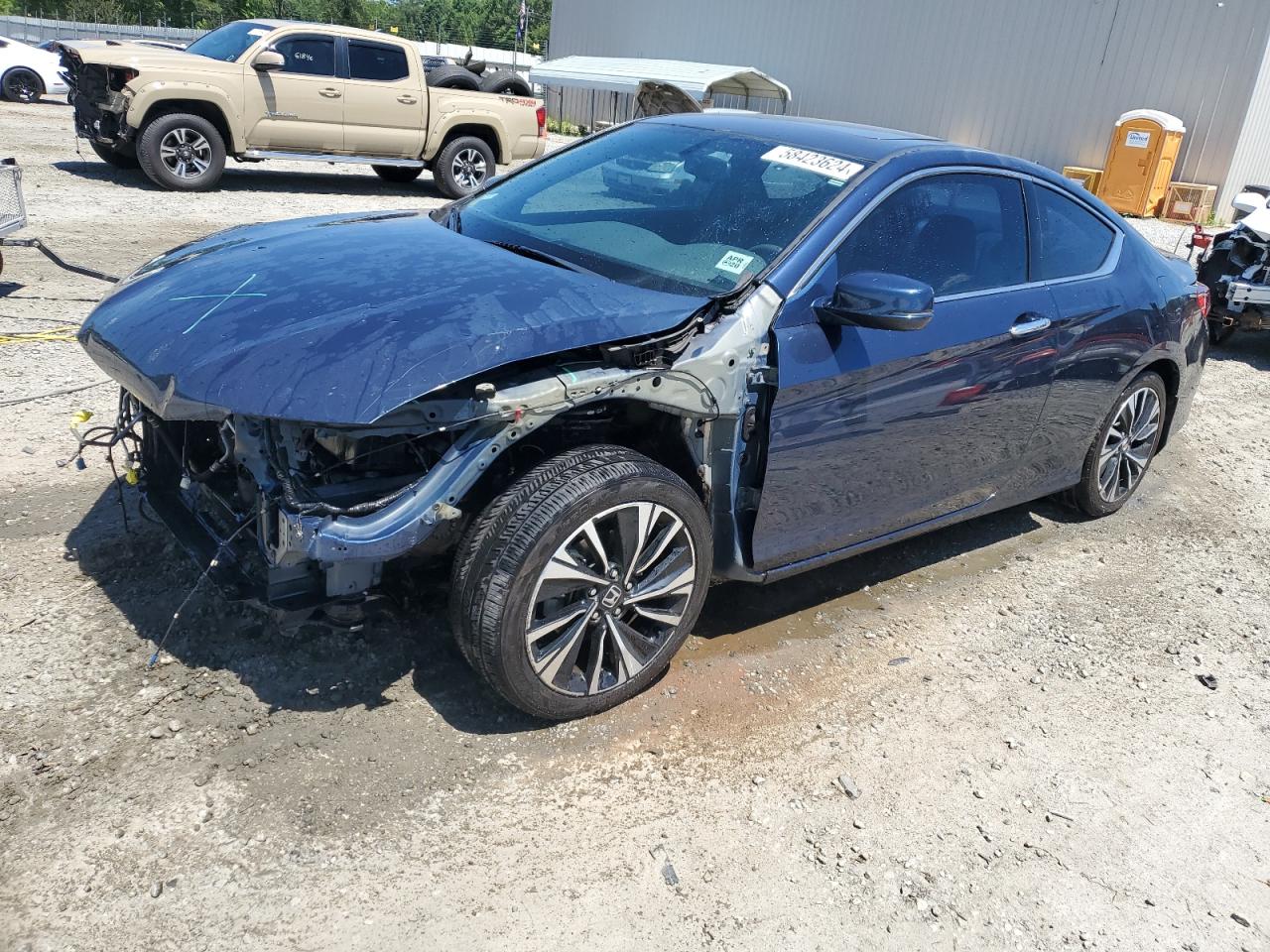 2017 Honda Accord Exl vin: 1HGCT1B85HA000645