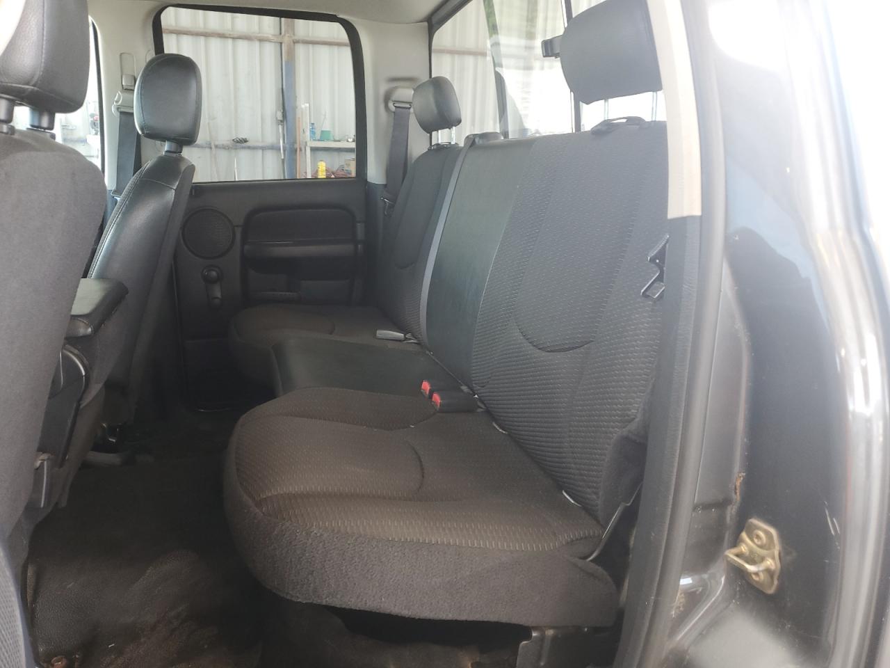 3D7KU28C64G106936 2004 Dodge Ram 2500 St