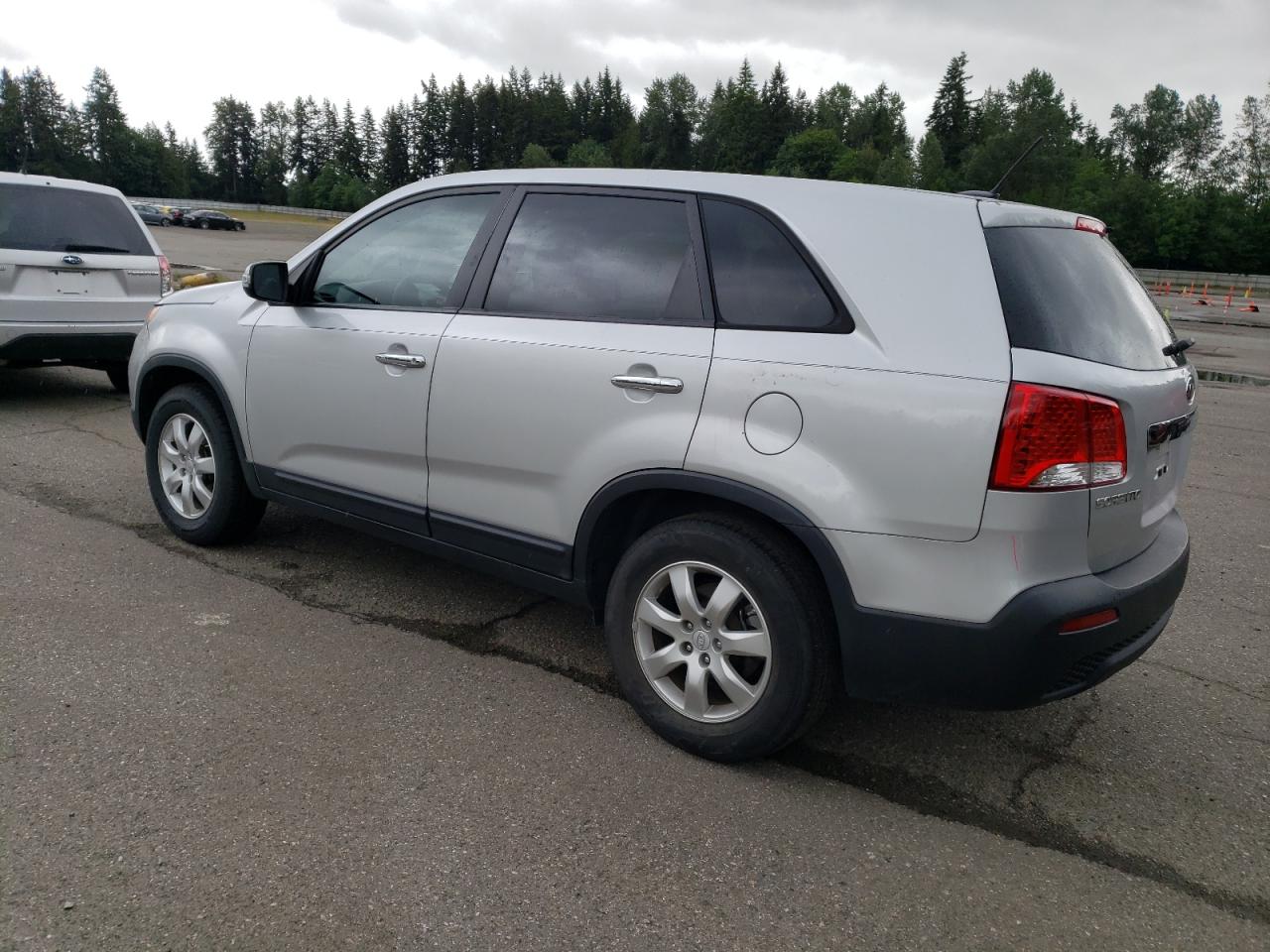 5XYKT3A11BG138443 2011 Kia Sorento Base