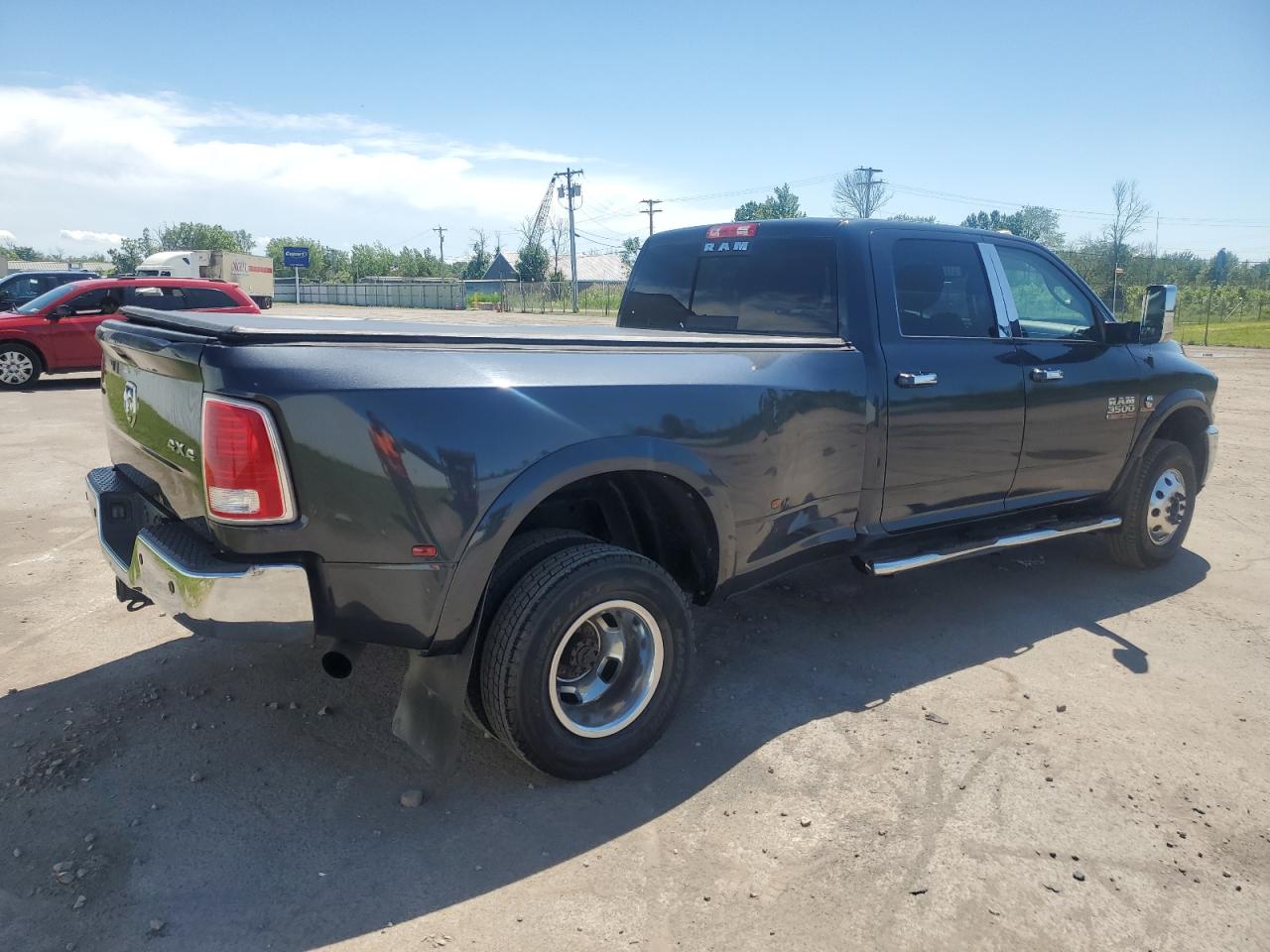 3C63RRJLXFG703536 2015 Ram 3500 Laramie