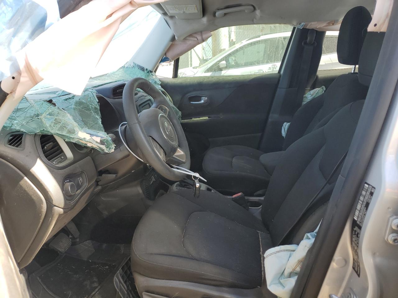 ZACCJAAB4HPE44634 2017 Jeep Renegade Sport