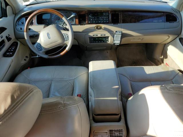 2000 Lincoln Town Car Cartier VIN: 1LNHM83W8YY906623 Lot: 60394354