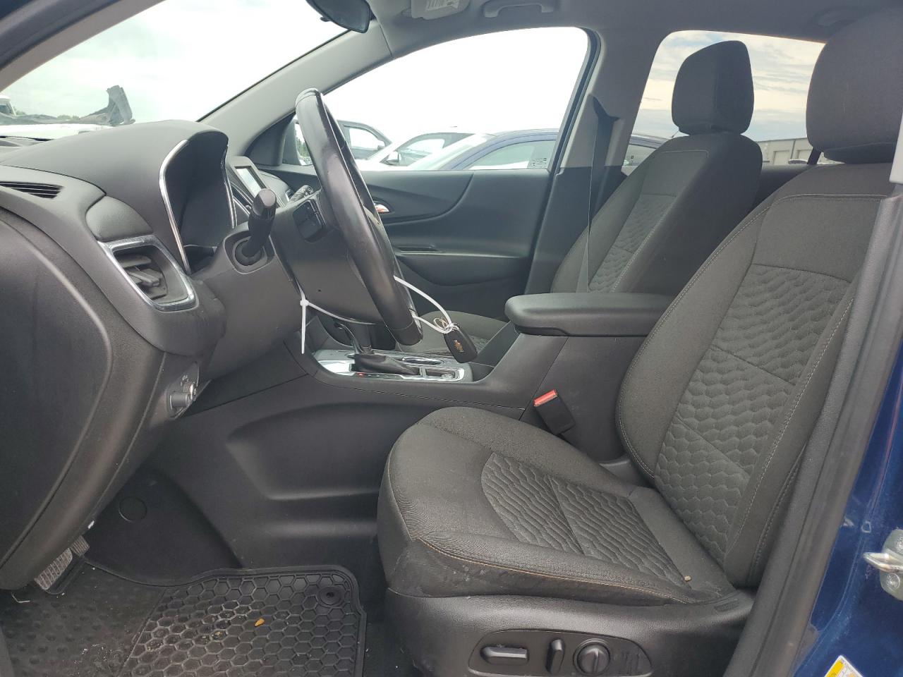3GNAXKEV0KL284601 2019 Chevrolet Equinox Lt
