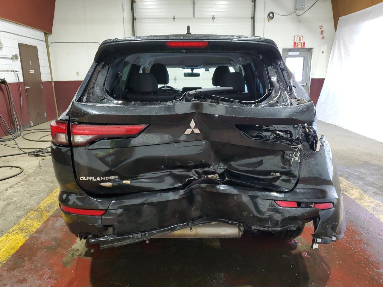 JA4J4UA80NZ090820 2022 Mitsubishi Outlander Se