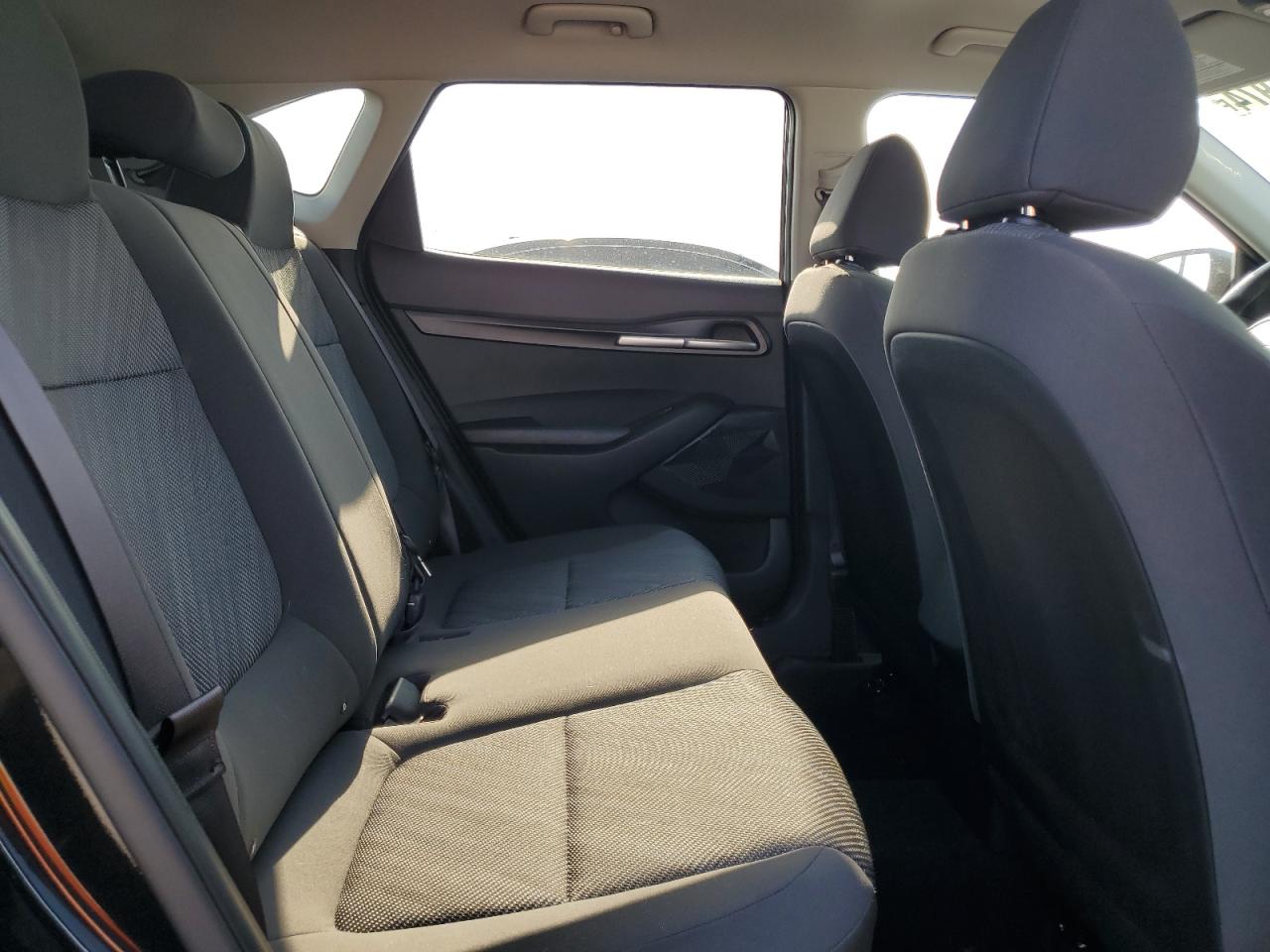 KNDEPCAAXR7559120 2024 Kia Seltos Lx