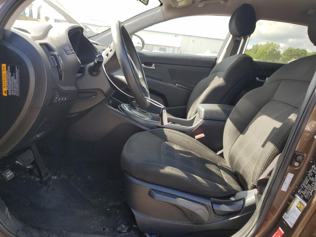 KNDPBCA21B7098850 2011 Kia Sportage Lx