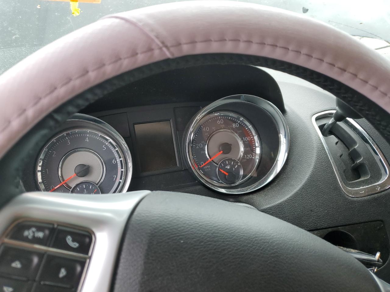 2C4RC1CG7ER107721 2014 Chrysler Town & Country Touring L