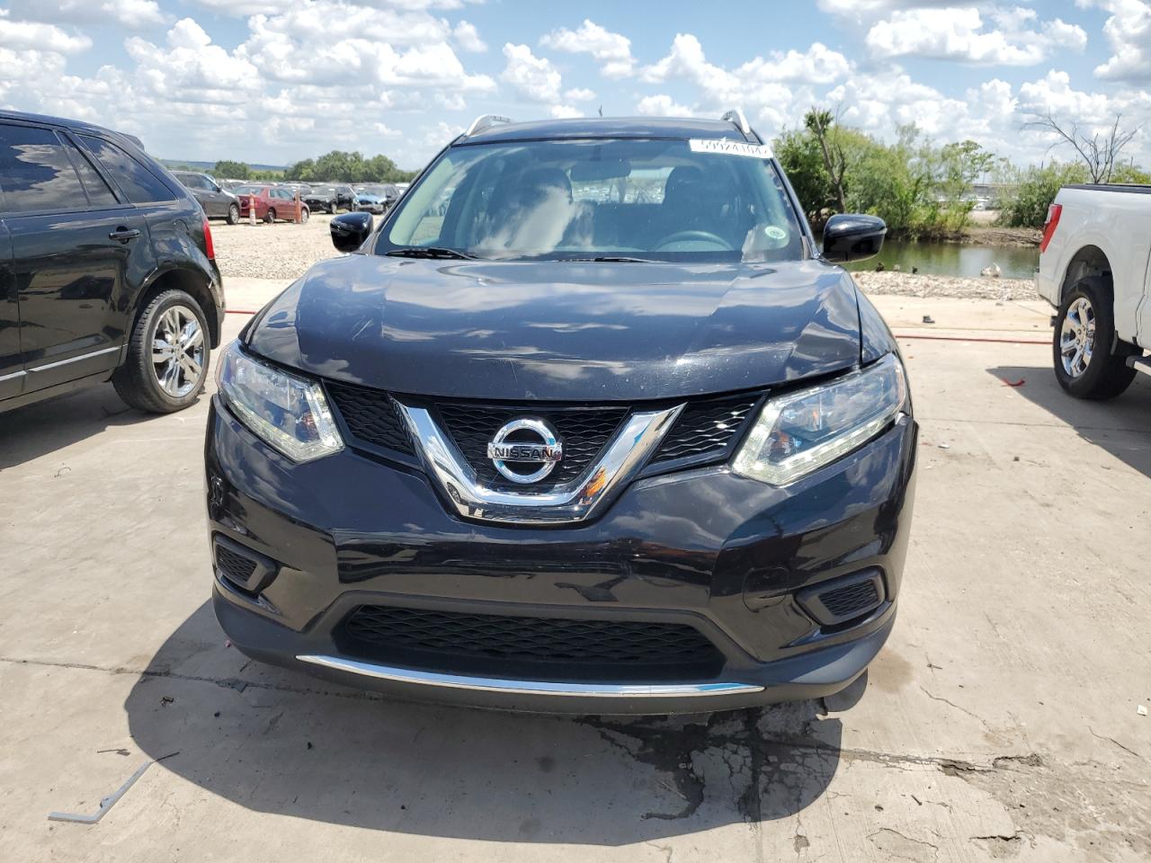 2016 Nissan Rogue S vin: KNMAT2MT2GP706612