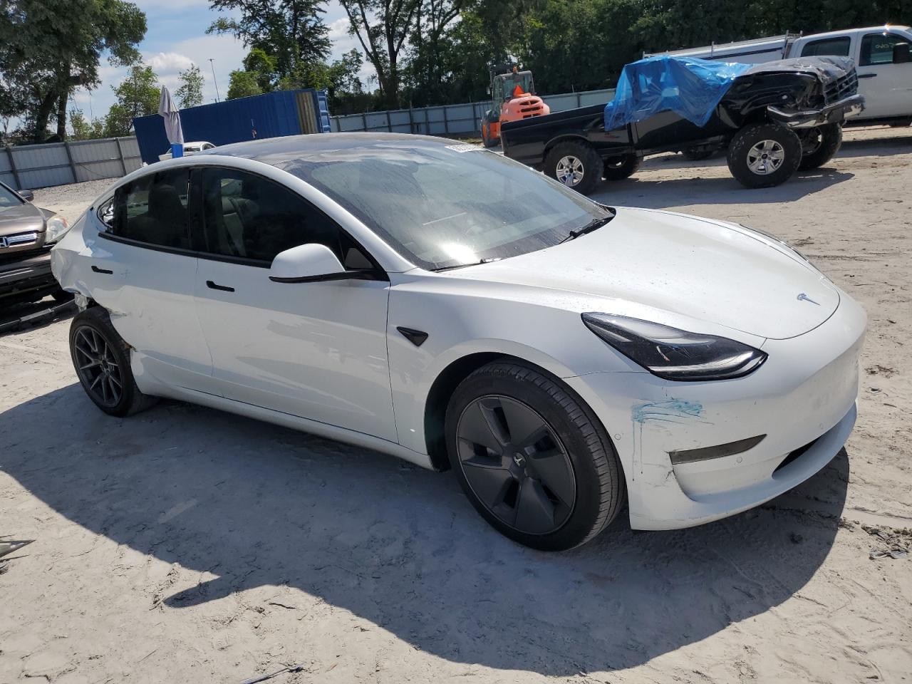 2022 Tesla Model 3 vin: 5YJ3E1EB8NF328497