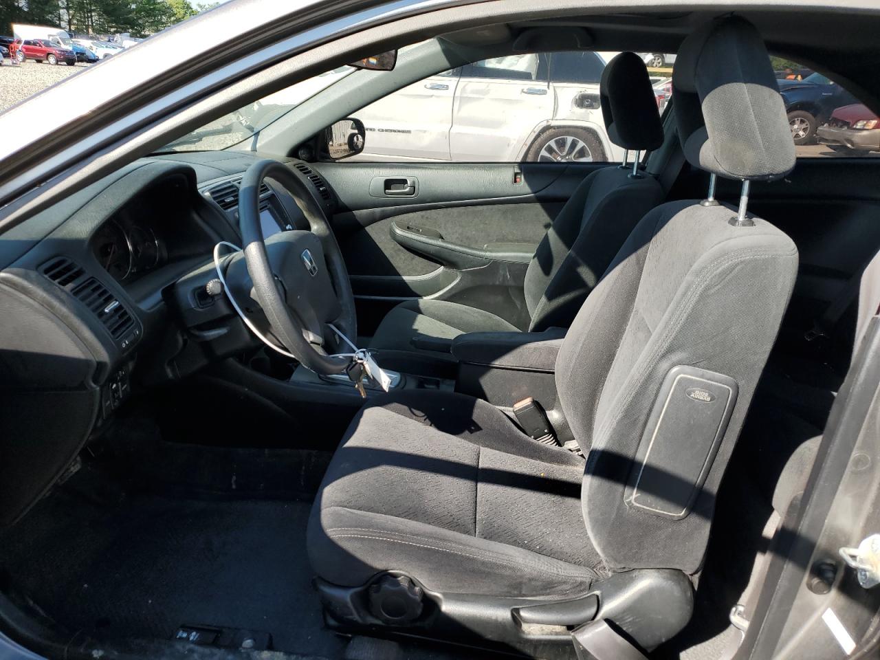 1HGEM22024L007945 2004 Honda Civic Ex