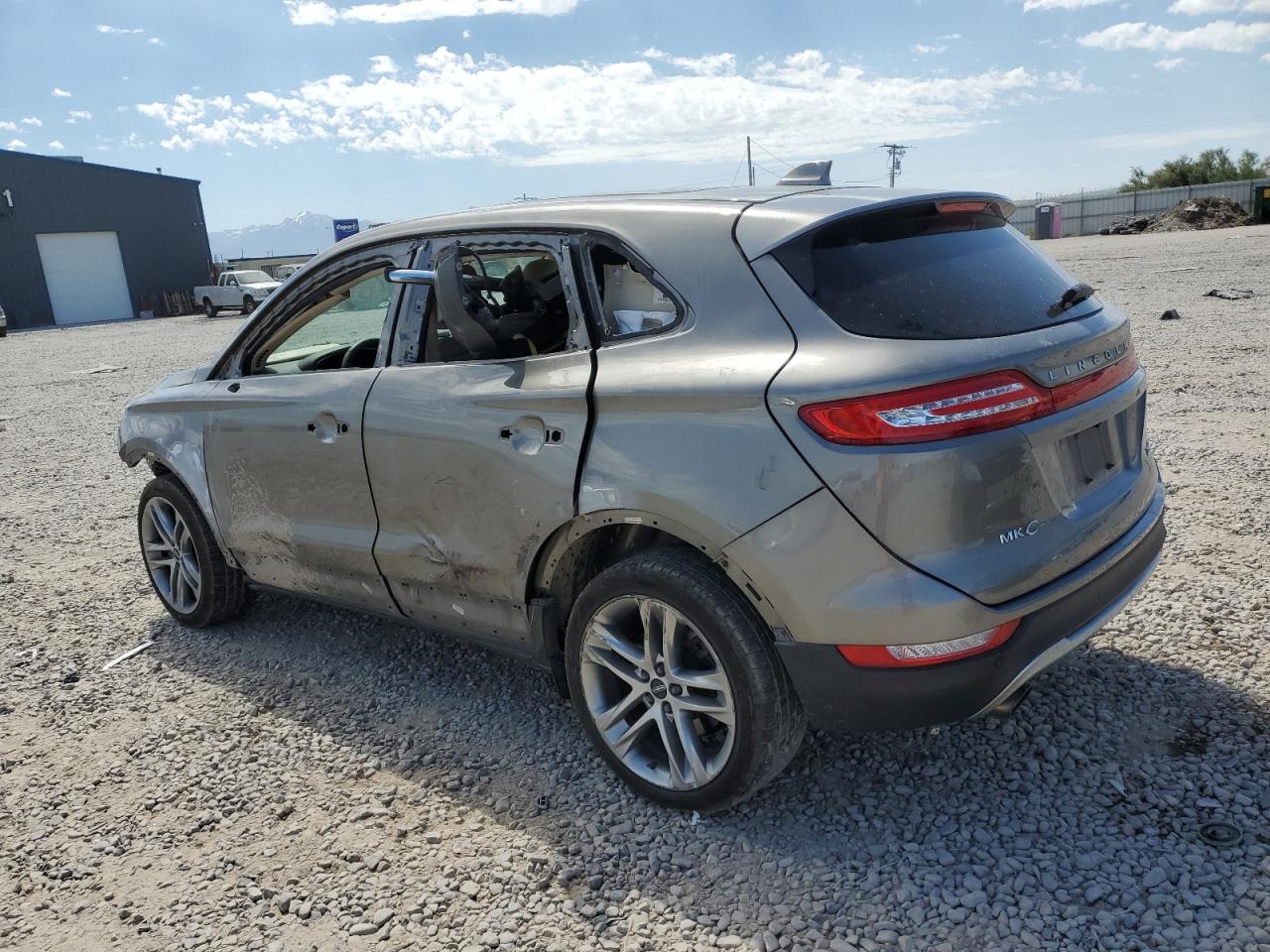 2016 Lincoln Mkc Reserve vin: 5LMTJ3DH7GUJ31000