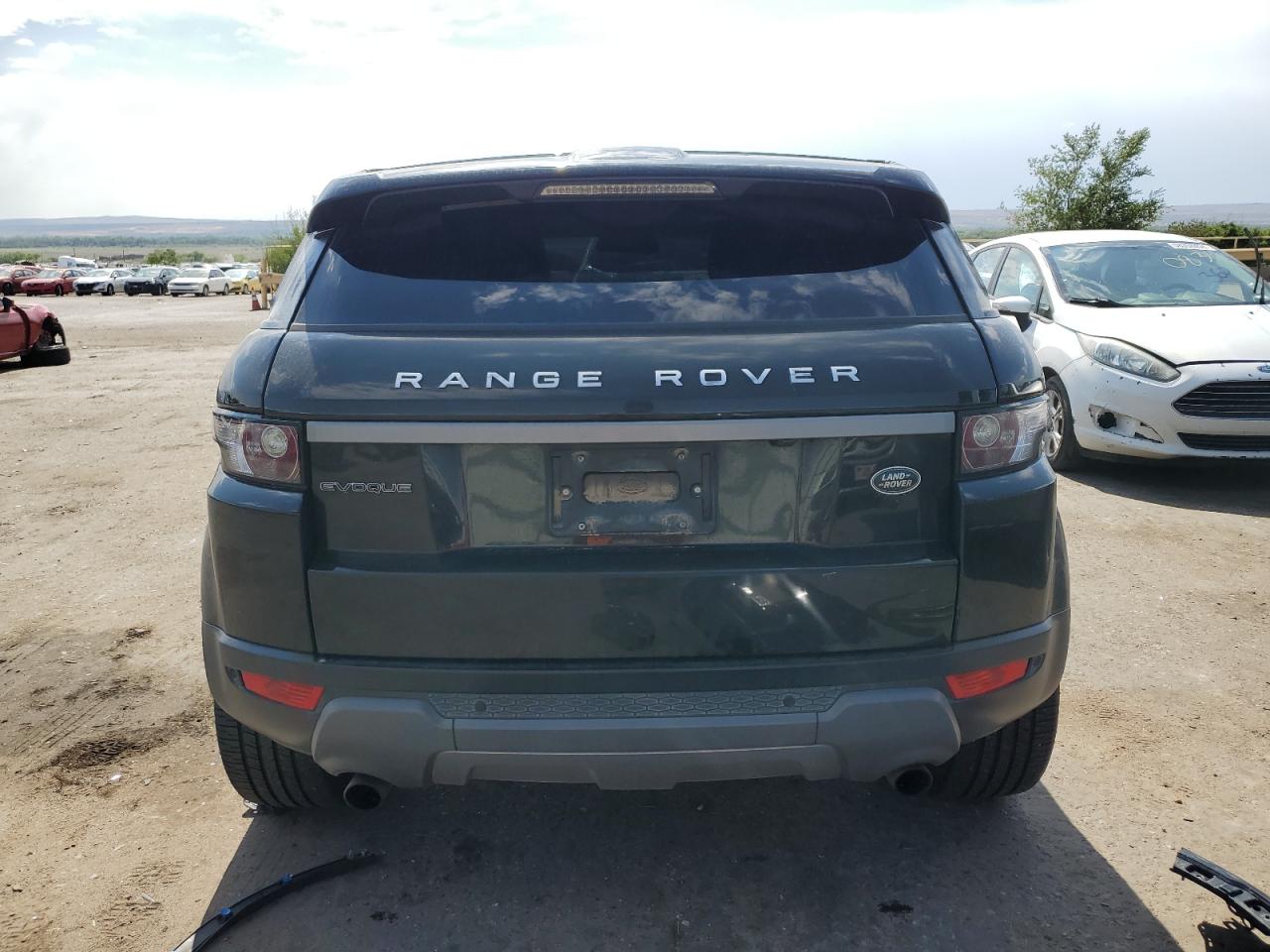 2015 Land Rover Range Rover Evoque Pure Plus vin: SALVP2BG4FH018401