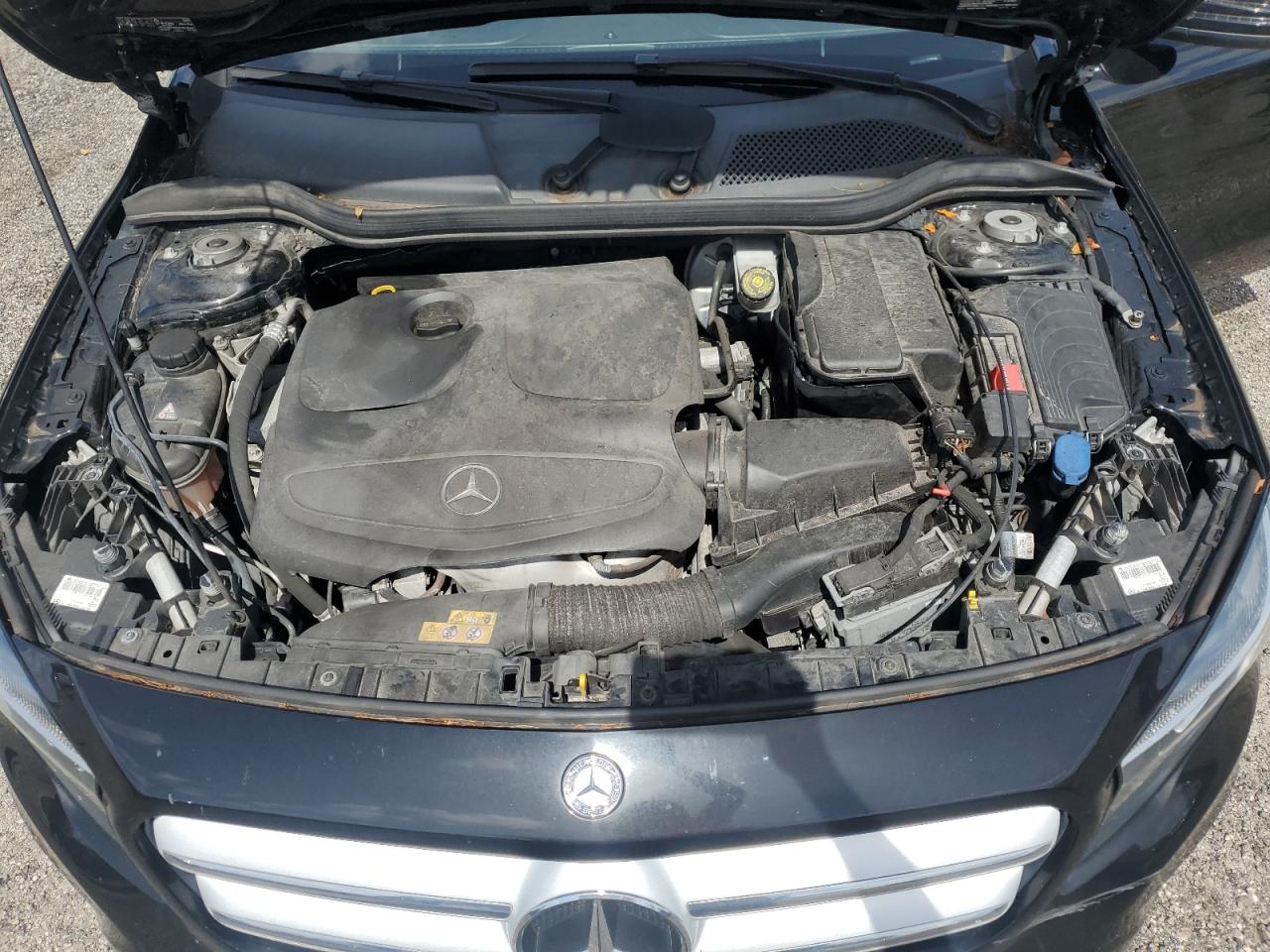 WDCTG4GB9HJ339430 2017 Mercedes-Benz Gla 250 4Matic