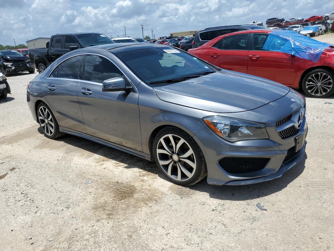 2015 Mercedes-Benz Cla 250 4Matic vin: WDDSJ4GB3FN266926