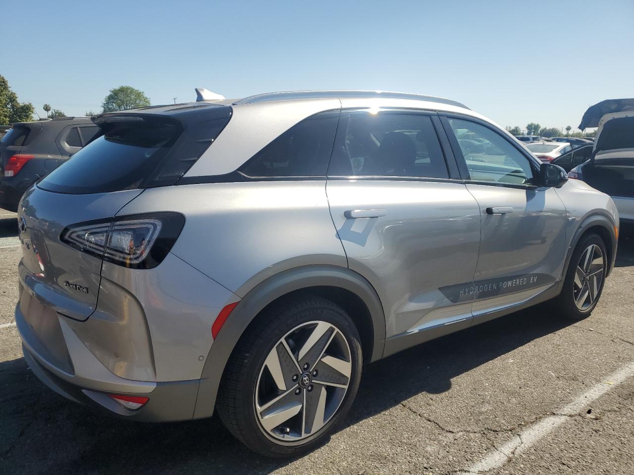 2022 Hyundai Nexo Limited vin: KM8J84A68NU023237