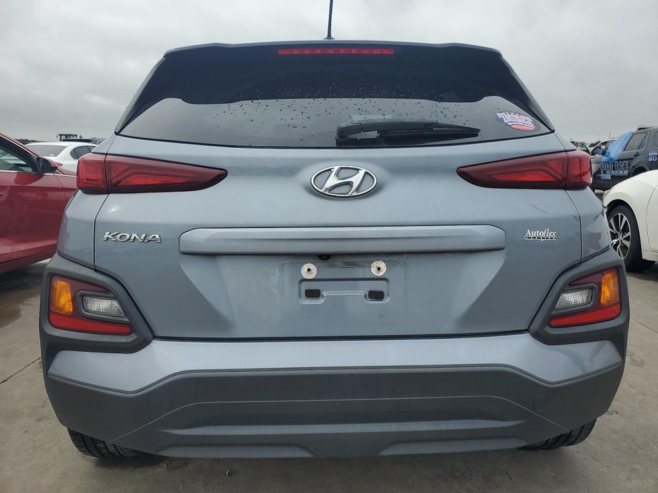 KM8K22AAXJU137247 2018 Hyundai Kona Sel