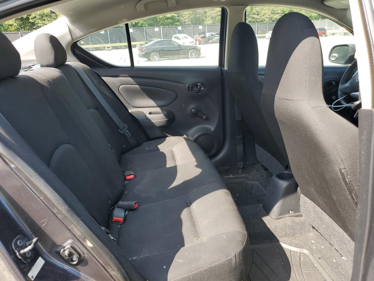 3N1CN7AP7FL917163 2015 Nissan Versa S