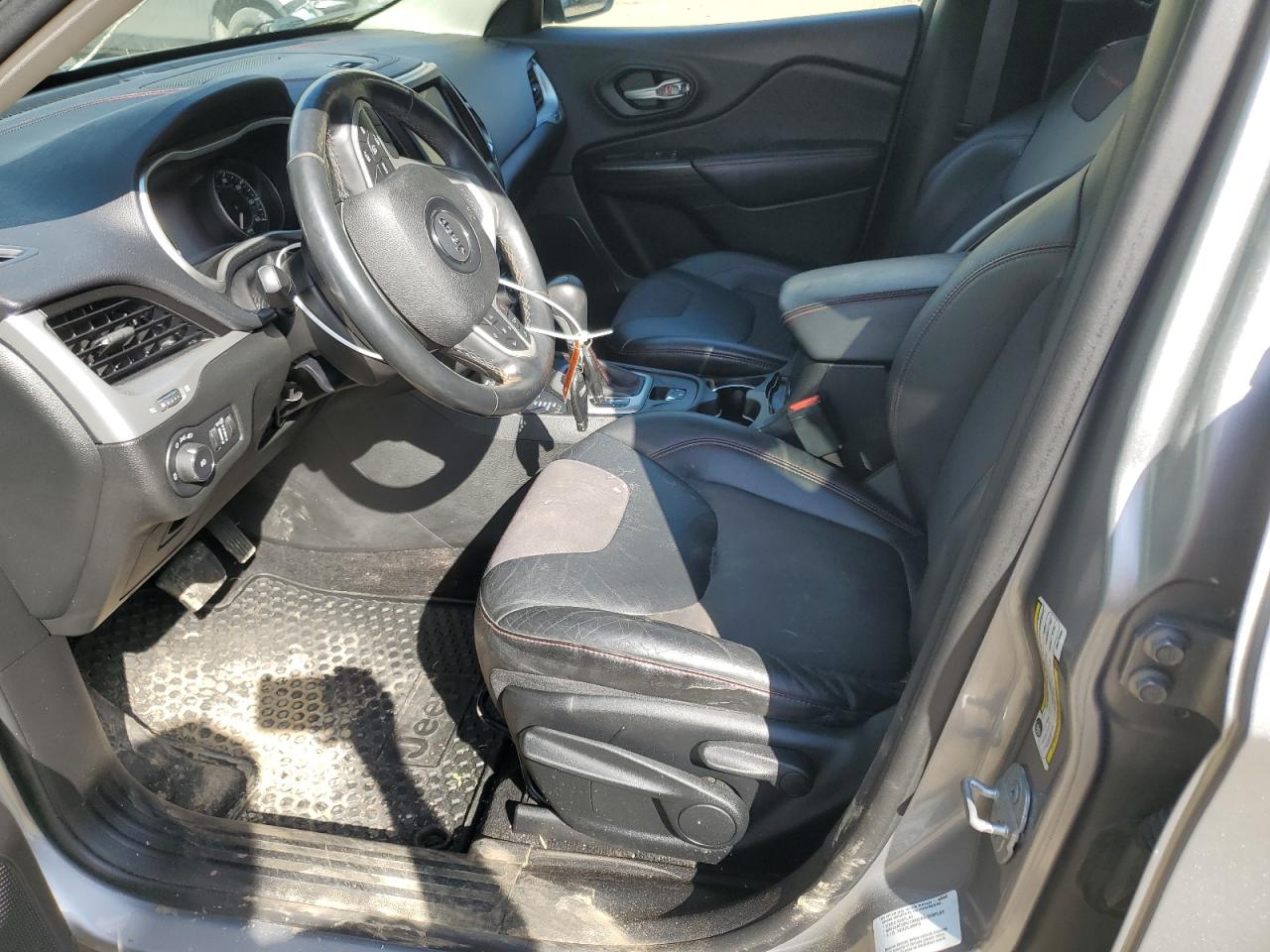 1C4PJMBS3EW276095 2014 Jeep Cherokee Trailhawk