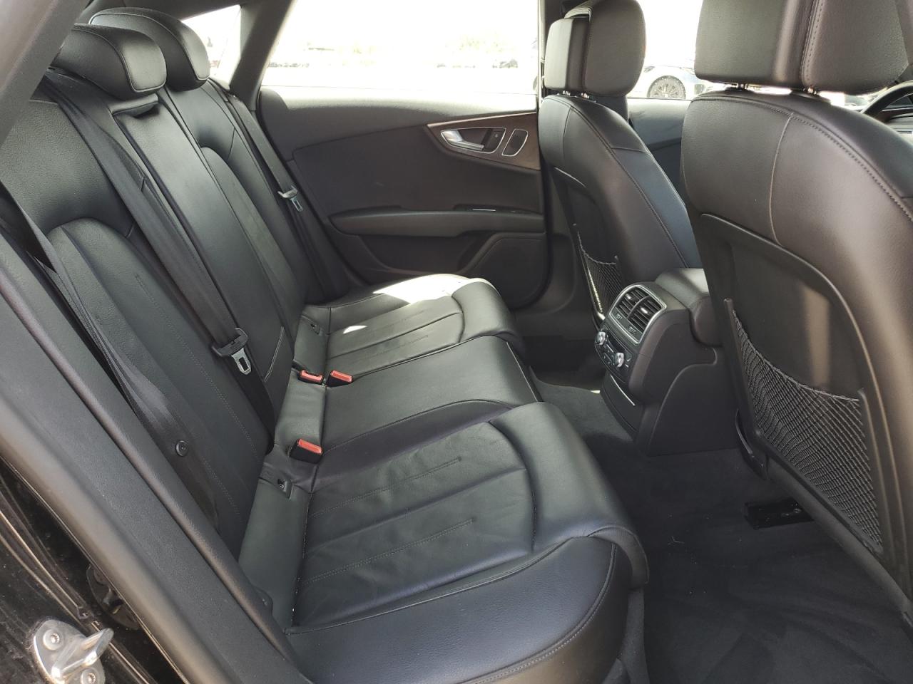 WAUWGAFC7GN095633 2016 Audi A7 Premium Plus