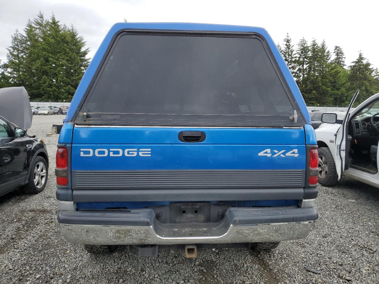 1B7KF236XWJ174843 1998 Dodge Ram 2500