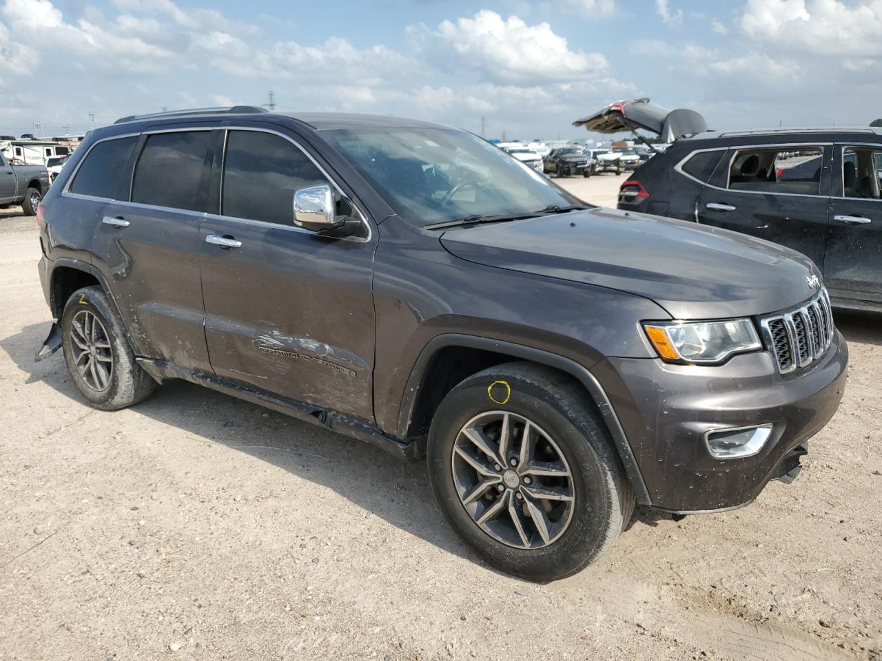 2018 Jeep Grand Cherokee Limited vin: 1C4RJEBG3JC358897