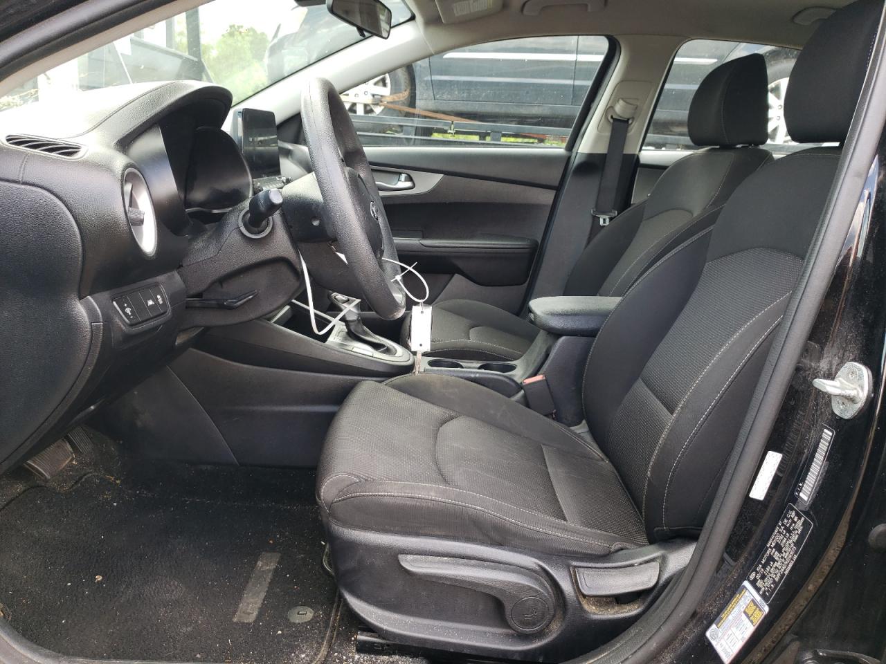 3KPF24AD7KE093073 2019 Kia Forte Fe