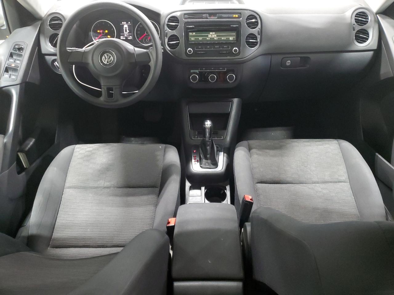 WVGBV7AX6CW593763 2012 Volkswagen Tiguan S