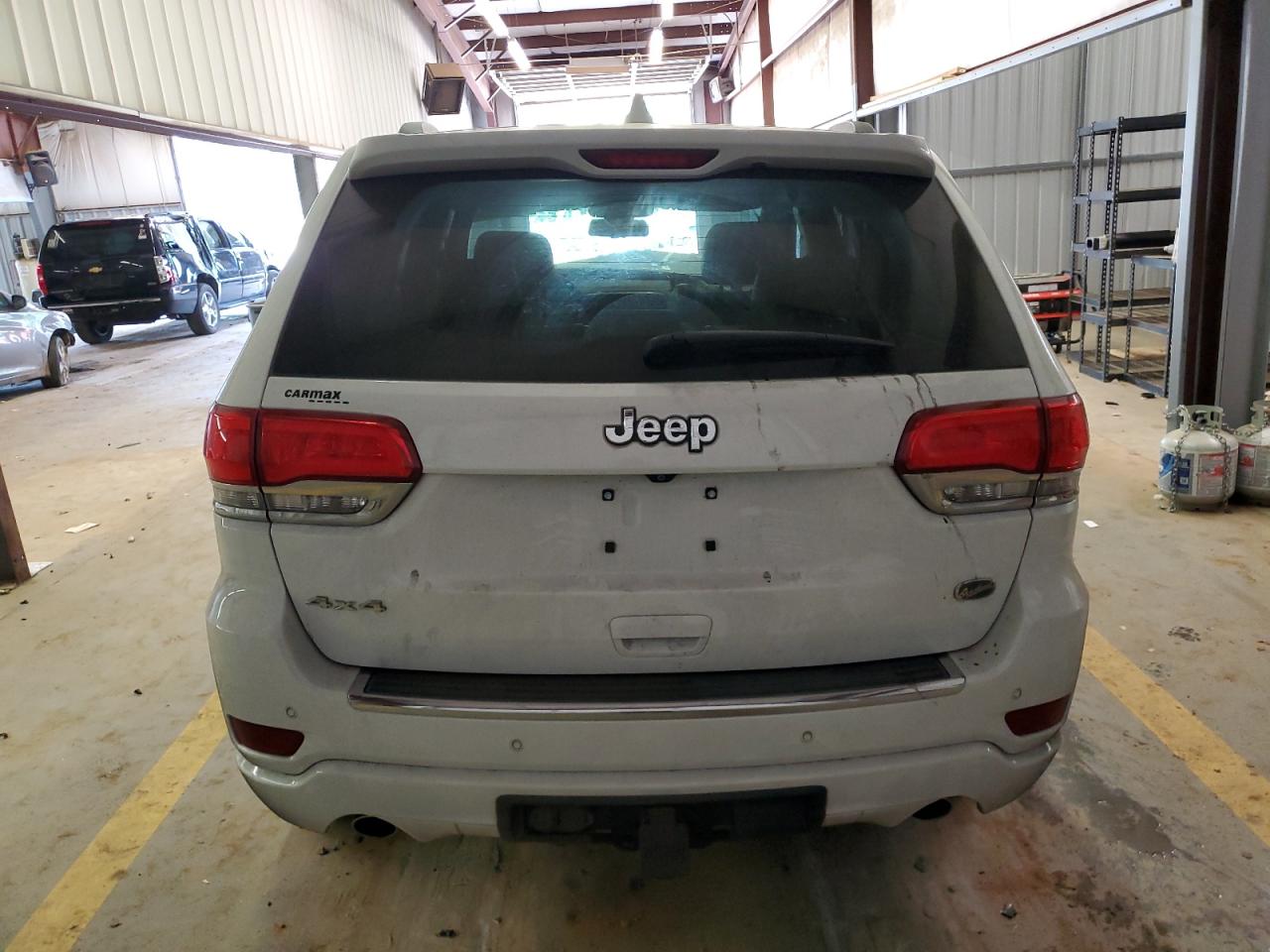 1C4RJFCG5FC123946 2015 Jeep Grand Cherokee Overland