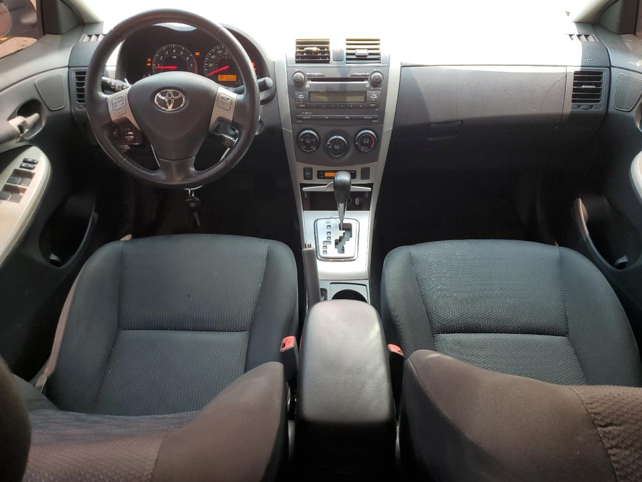 2T1BU4EE8AC440953 2010 Toyota Corolla Base