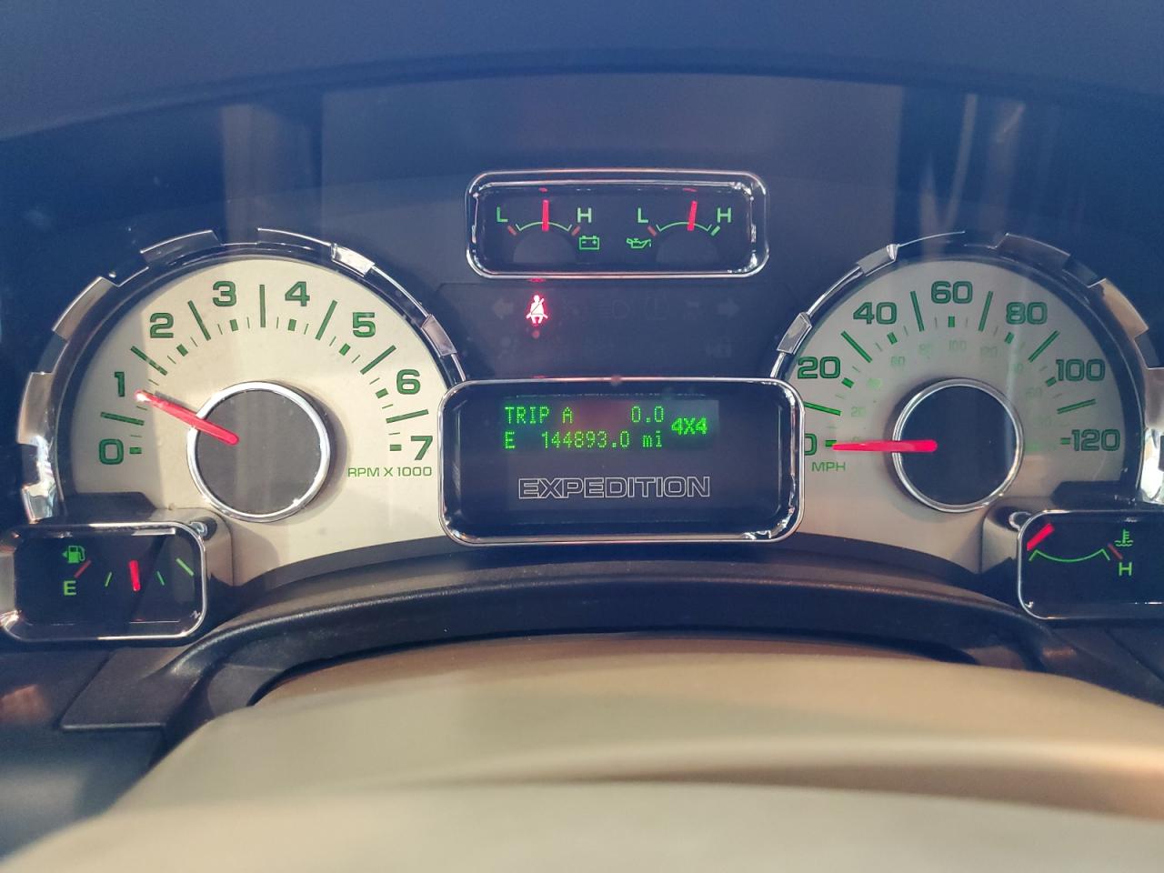 1FMFU18589EA64397 2009 Ford Expedition Eddie Bauer