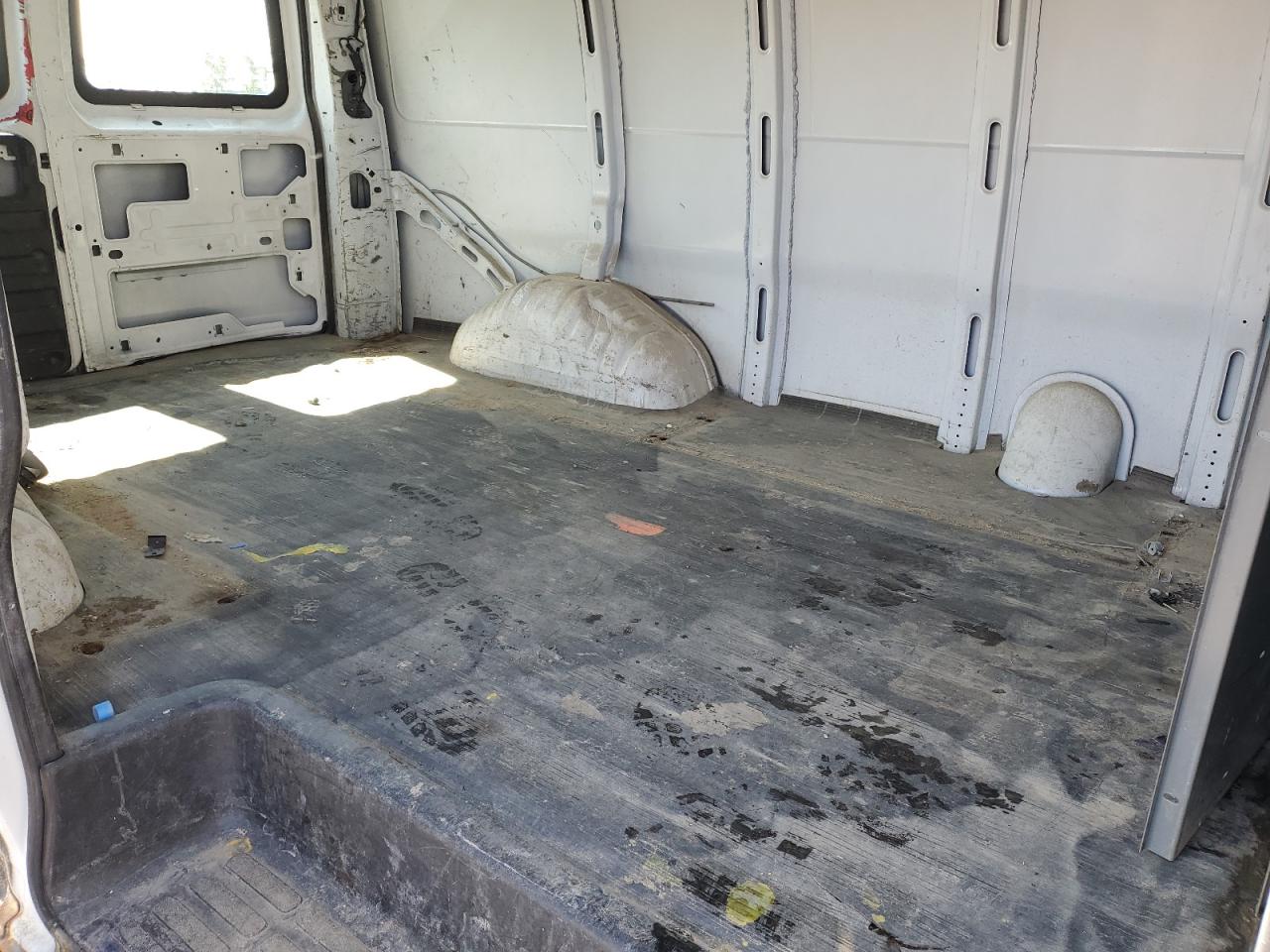 1GCGG25V661226928 2006 Chevrolet Express G2500