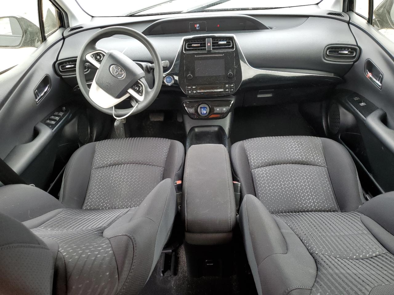 JTDKBRFU3J3586355 2018 Toyota Prius