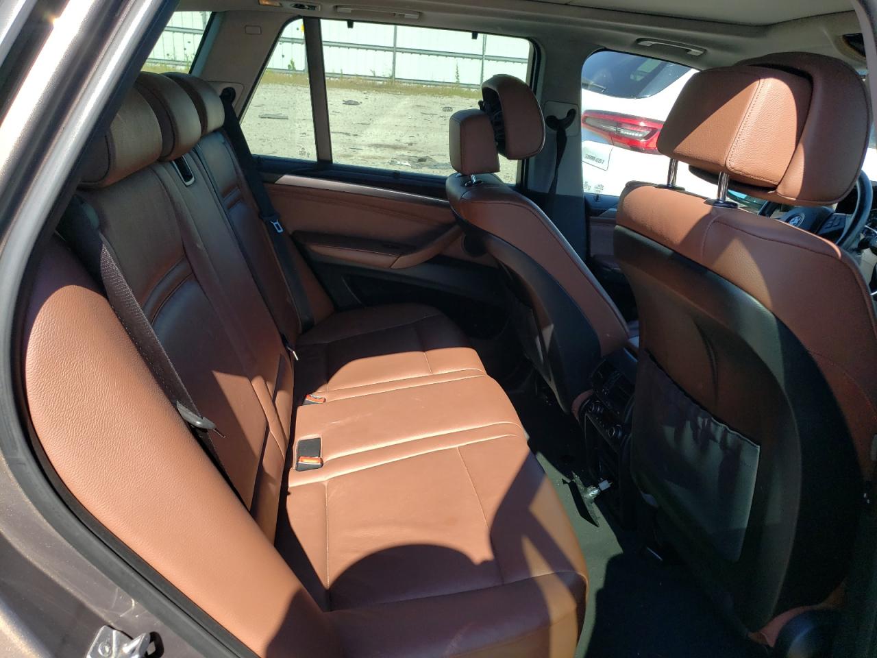 5UXZV8C58BL417476 2011 BMW X5 xDrive50I