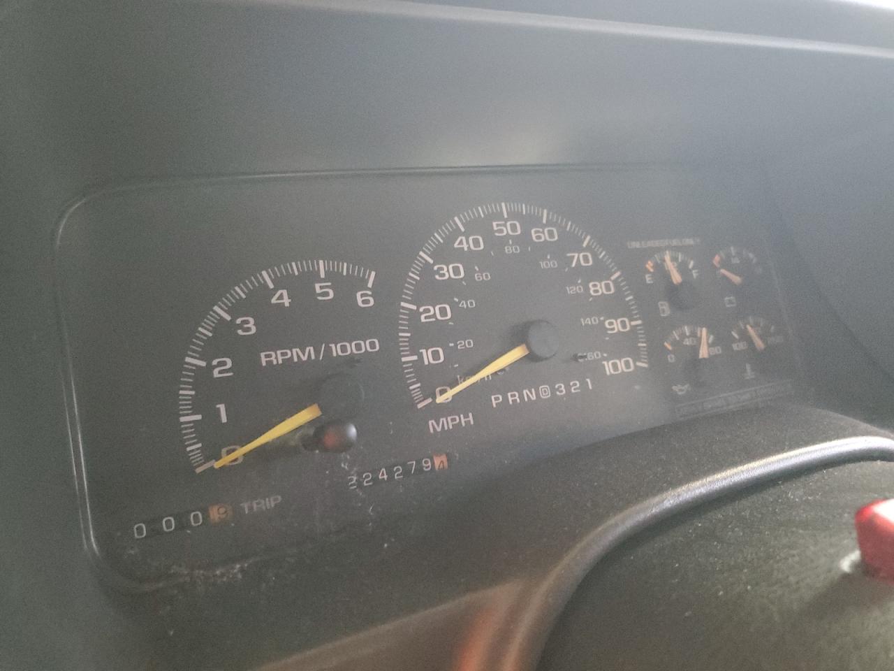 3GNEC18R8VG185334 1997 Chevrolet Tahoe C1500