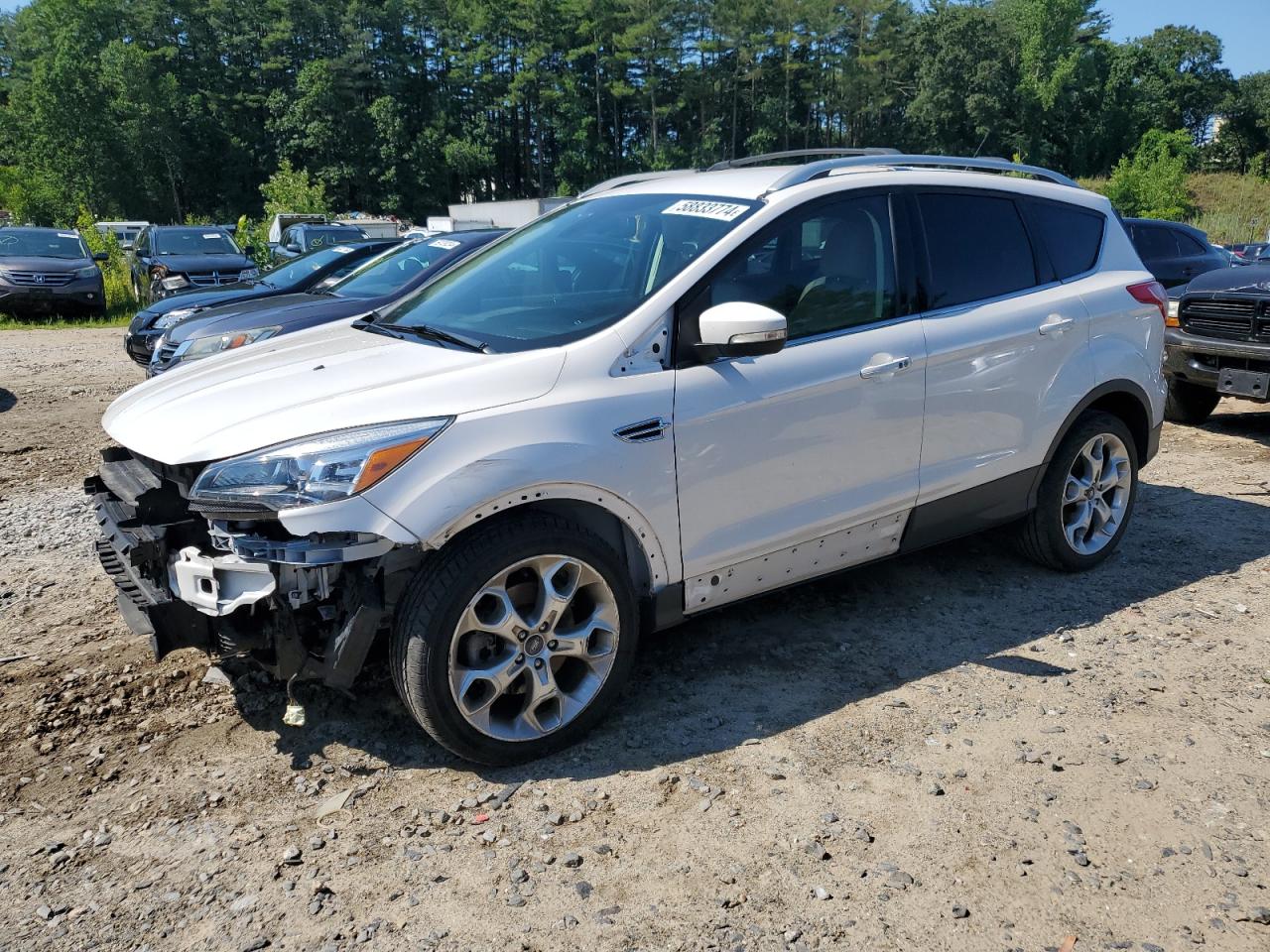 1FMCU9J95EUB52113 2014 Ford Escape Titanium