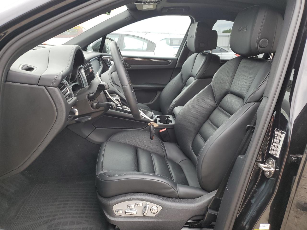 WP1AF2A50RLB55604 2024 Porsche Macan Gts