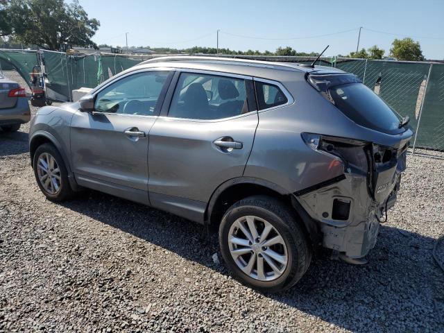 JN1BJ1CP8HW030993 2017 NISSAN ROGUE - Image 2