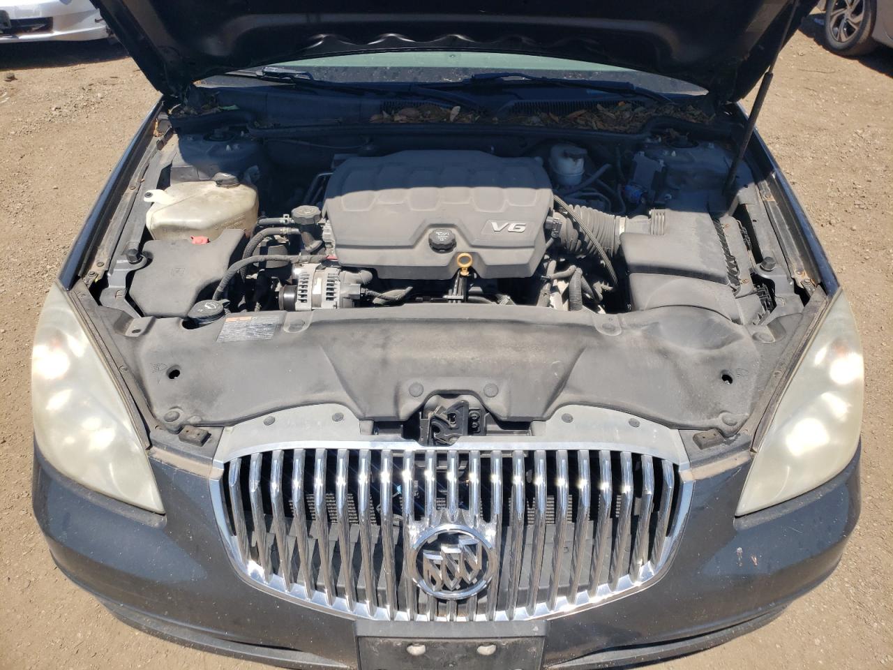 1G4HC5EMXBU145721 2011 Buick Lucerne Cxl