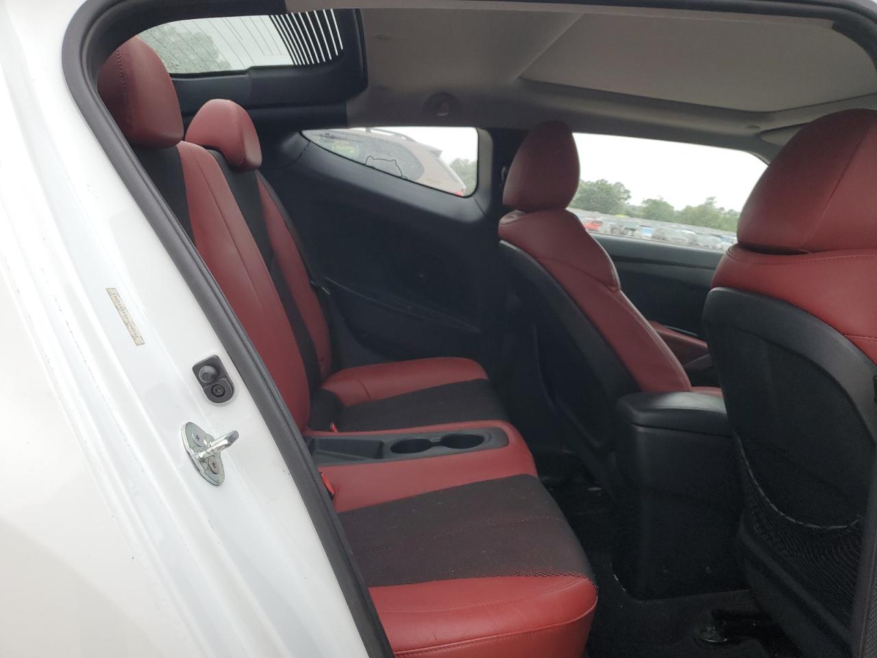 KMHTC6AD5EU199292 2014 Hyundai Veloster