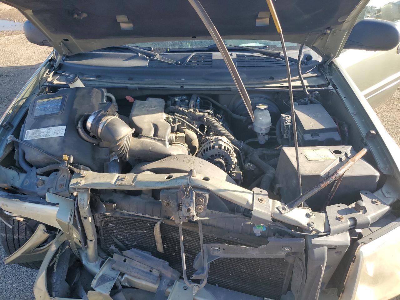 1GKES12P946167478 2004 GMC Envoy Xuv